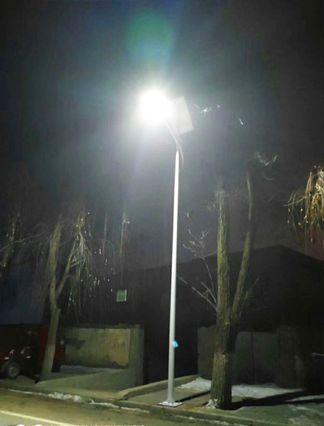 积石山县察布查尔太阳能路灯项目