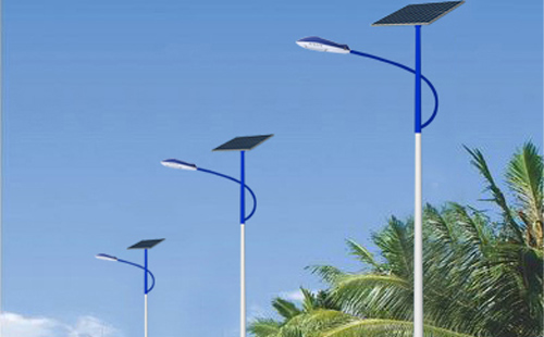 察布查尔太阳能路灯防触电安全指南：如何选择与维护