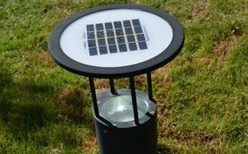 别墅庭院氛围营造：察布查尔草坪灯选型与布光技巧