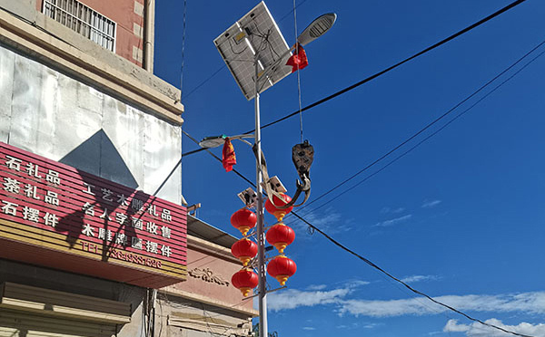 察布查尔智慧路灯在城市物联网系统中的集成与运维 察布查尔智慧路灯在城市物联网系统中的集成与运维